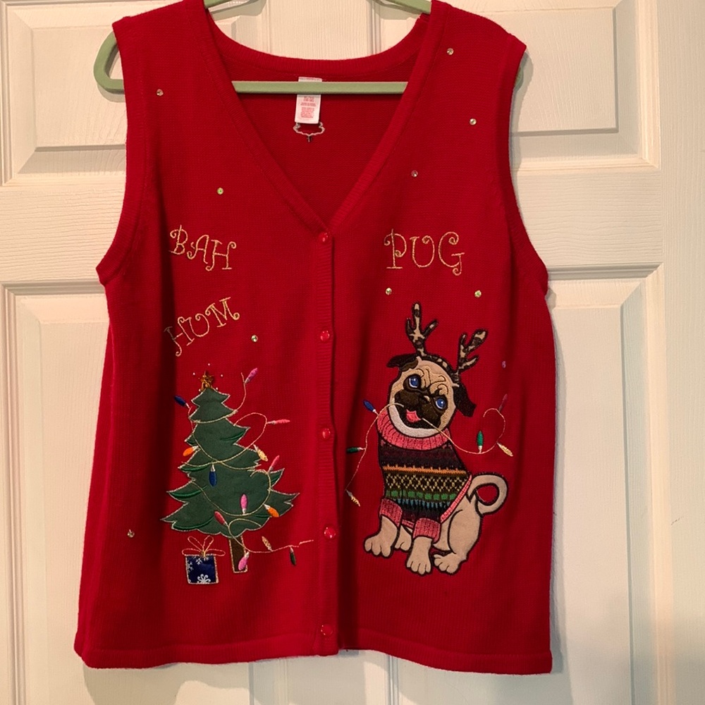 Holiday Time. Sweater vest. XL. Excellent pre-owned condition.